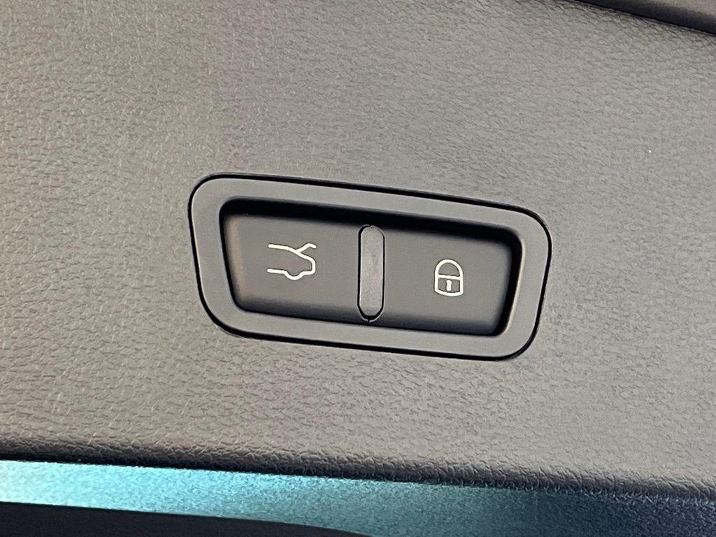 new 2024 Alfa Romeo Tonale car, priced at $30,800