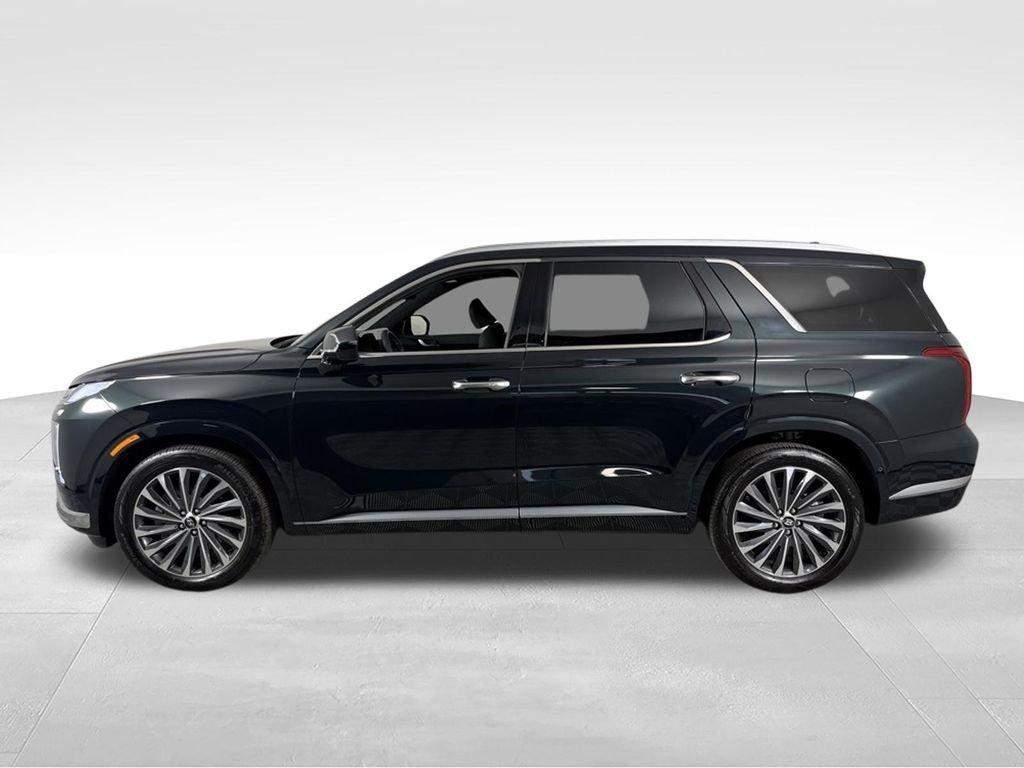 used 2025 Hyundai Palisade car, priced at $45,072