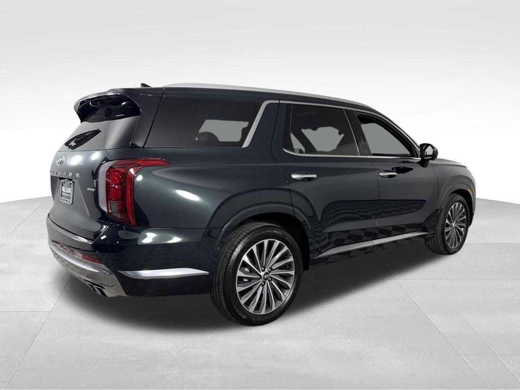 used 2025 Hyundai Palisade car, priced at $45,072