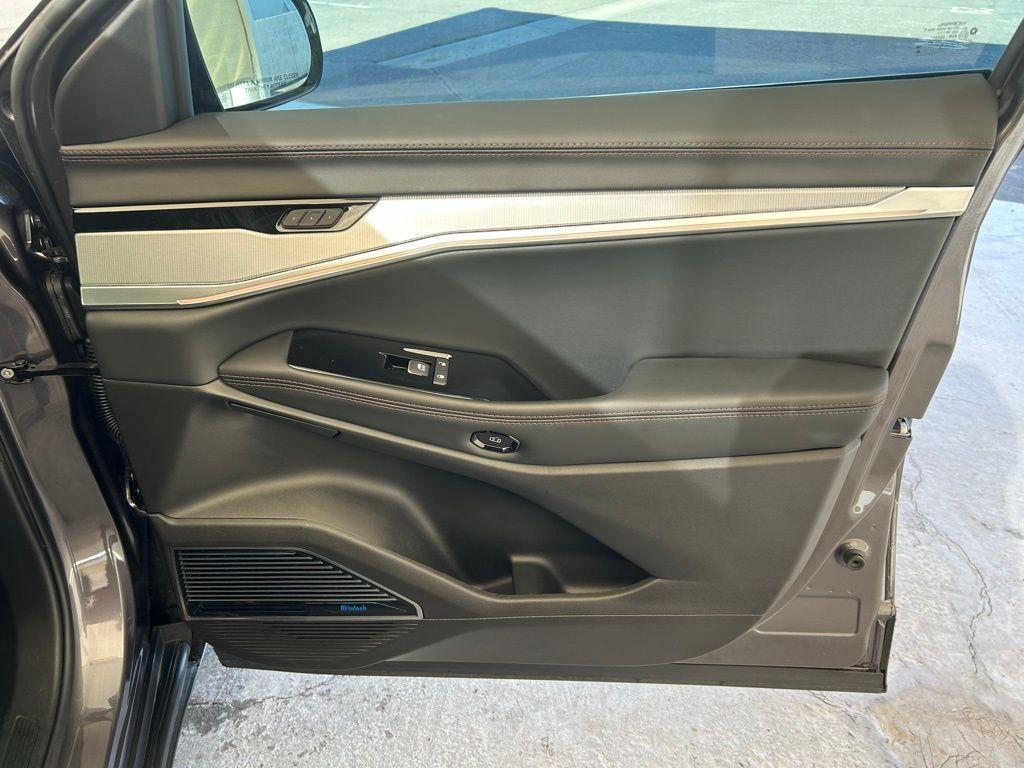 used 2025 Jeep Wagoneer S car, priced at $49,673