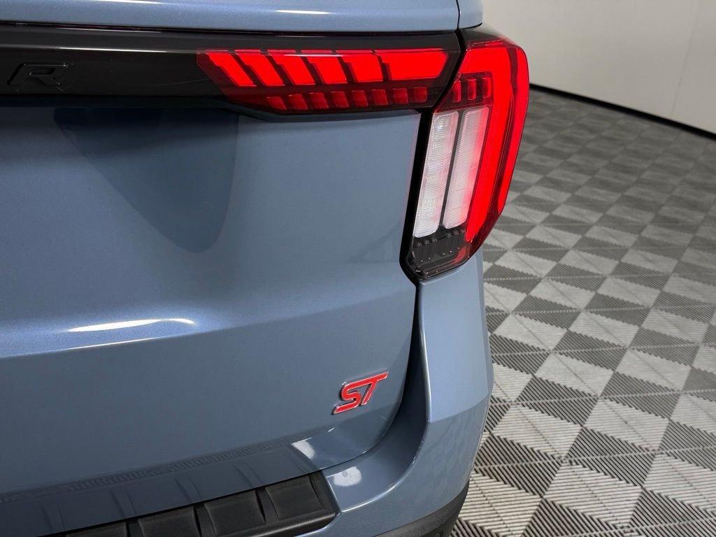 used 2025 Ford Explorer car, priced at $52,973