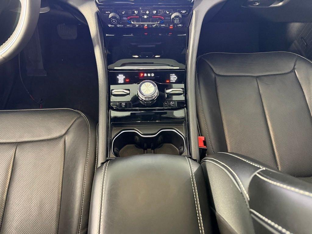 used 2024 Jeep Grand Cherokee L car, priced at $40,275