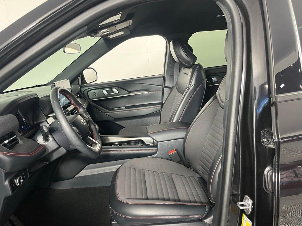 used 2025 Ford Explorer car, priced at $38,473