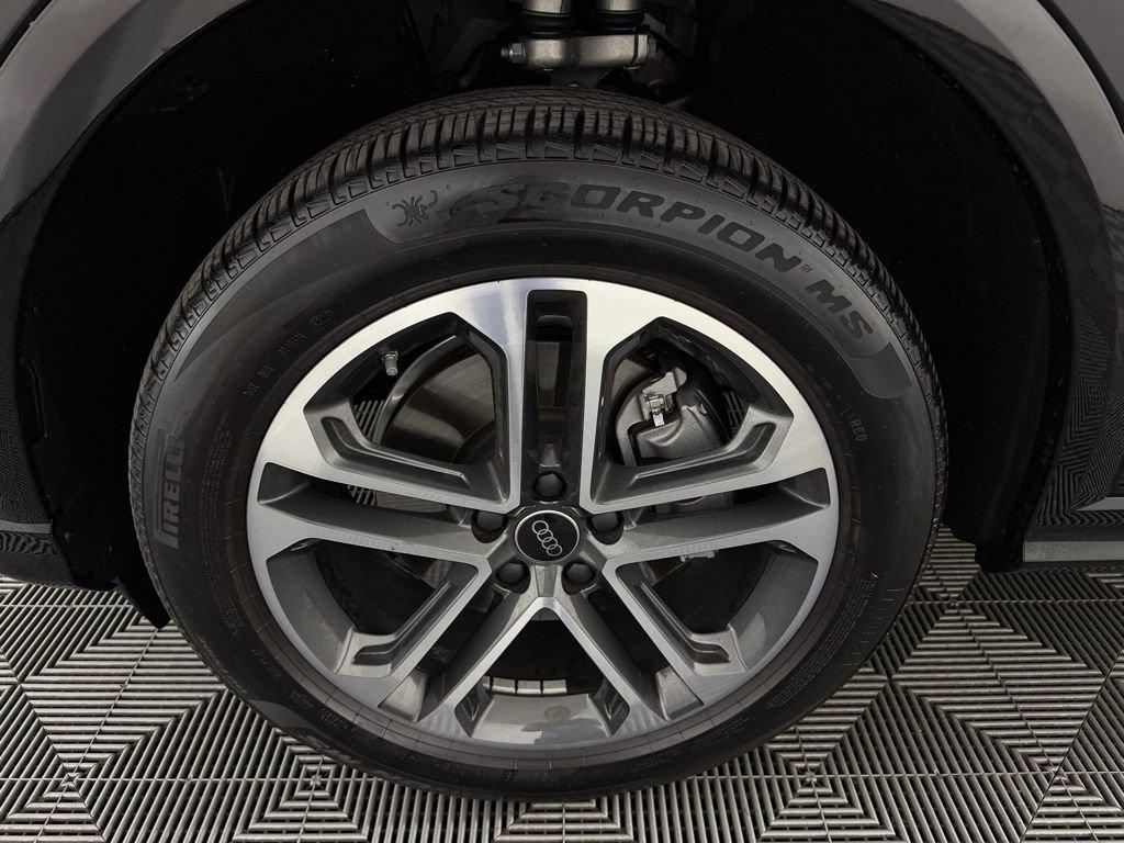 used 2025 Audi Q5 car, priced at $42,873