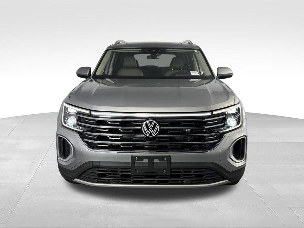 used 2024 Volkswagen Atlas car, priced at $32,074