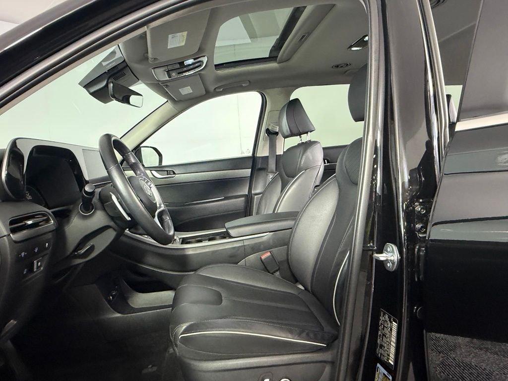 used 2023 Hyundai Palisade car, priced at $35,872