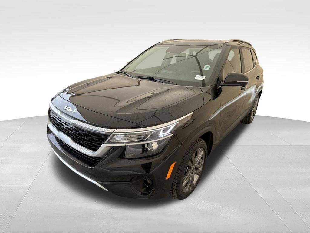 used 2023 Kia Seltos car, priced at $16,572