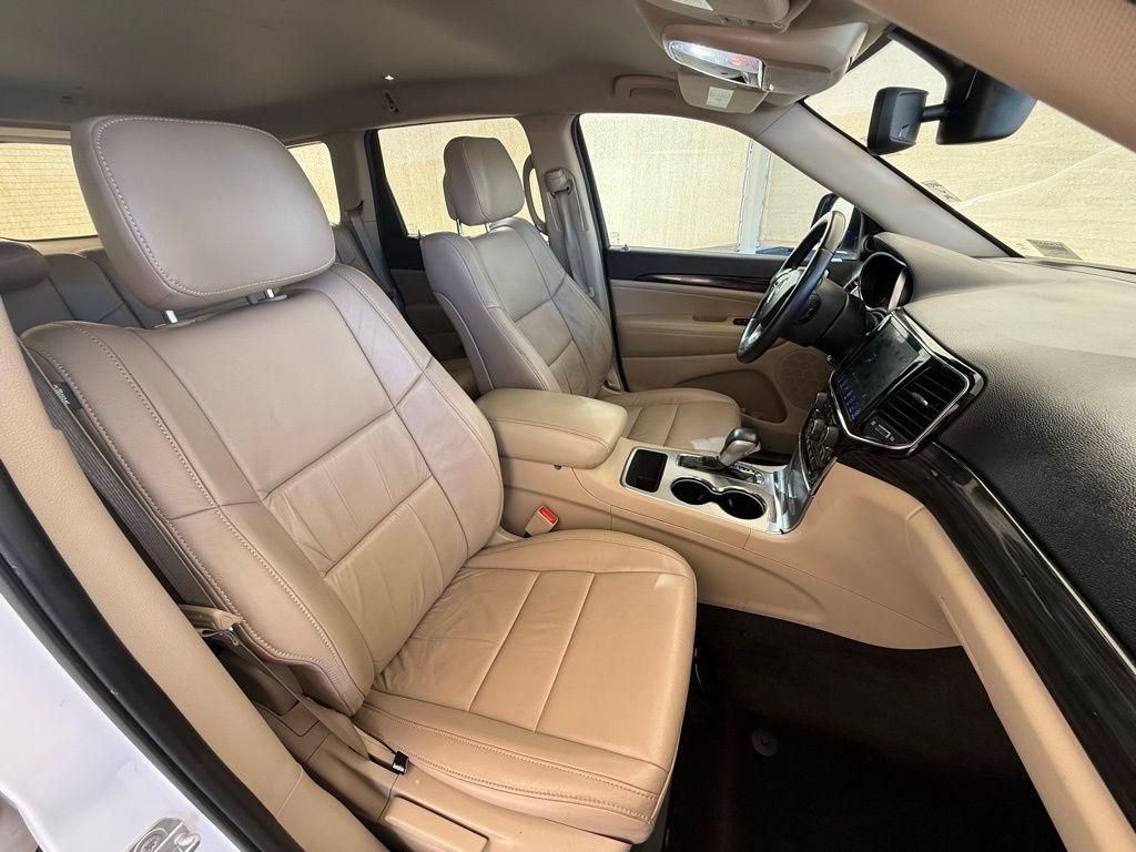 used 2019 Jeep Grand Cherokee car, priced at $15,373