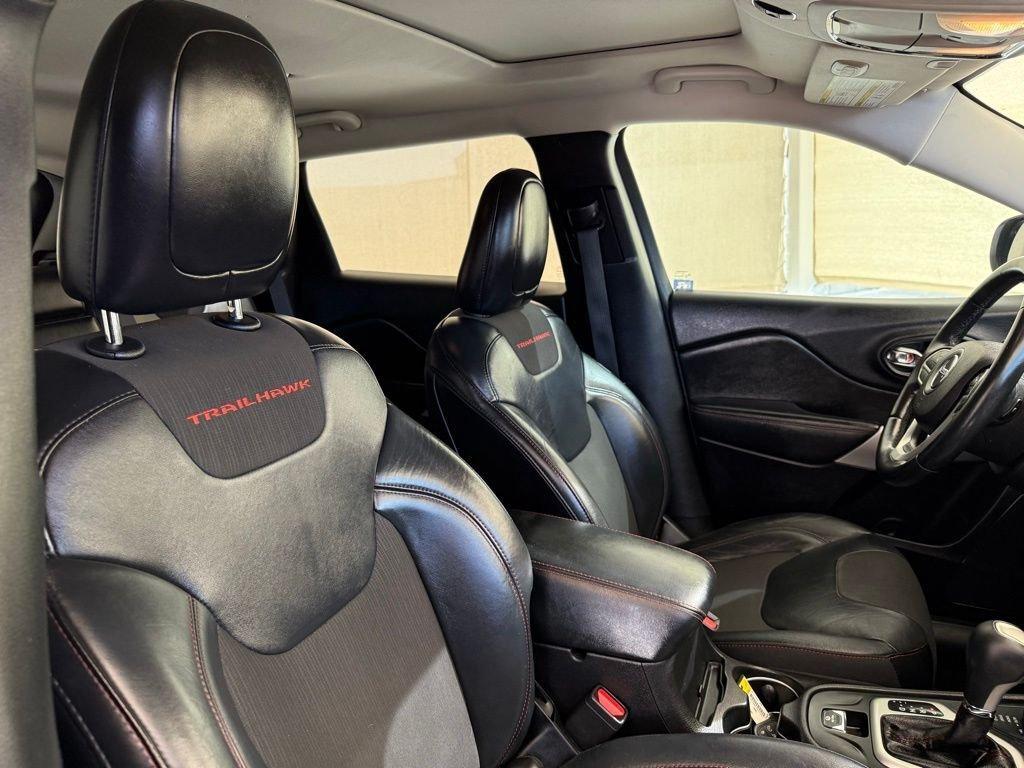 used 2017 Jeep Cherokee car, priced at $15,173