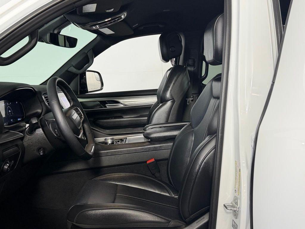 used 2025 Jeep Wagoneer car, priced at $53,773