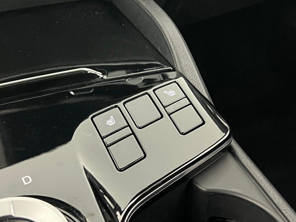 used 2023 Kia Sportage Plug-In Hybrid car, priced at $25,175