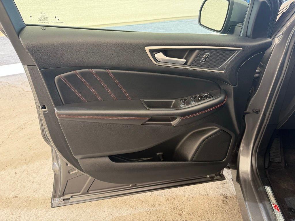 used 2023 Ford Edge car, priced at $27,473