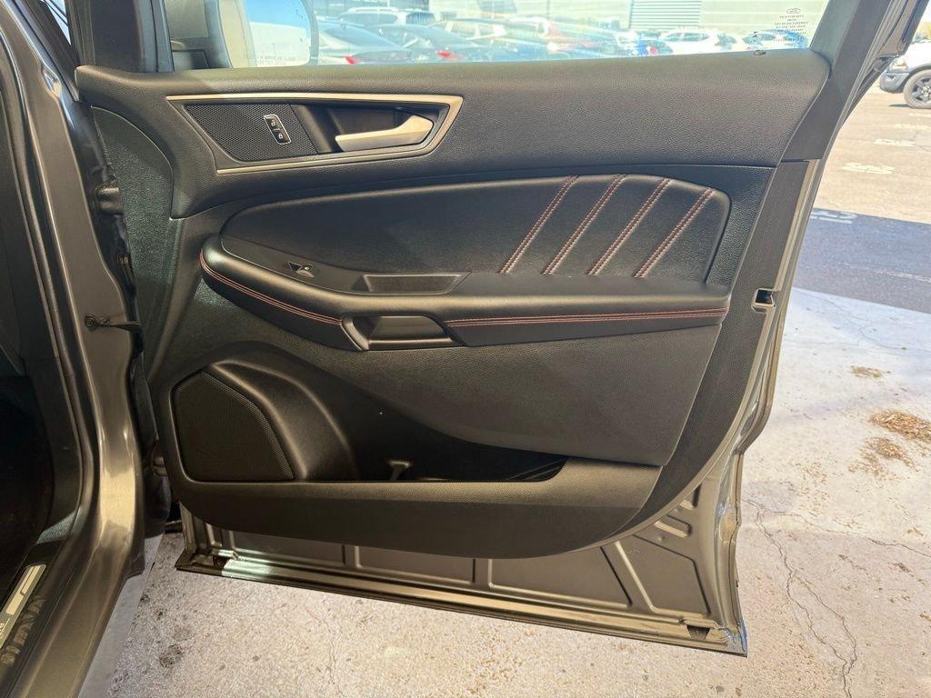 used 2023 Ford Edge car, priced at $27,473