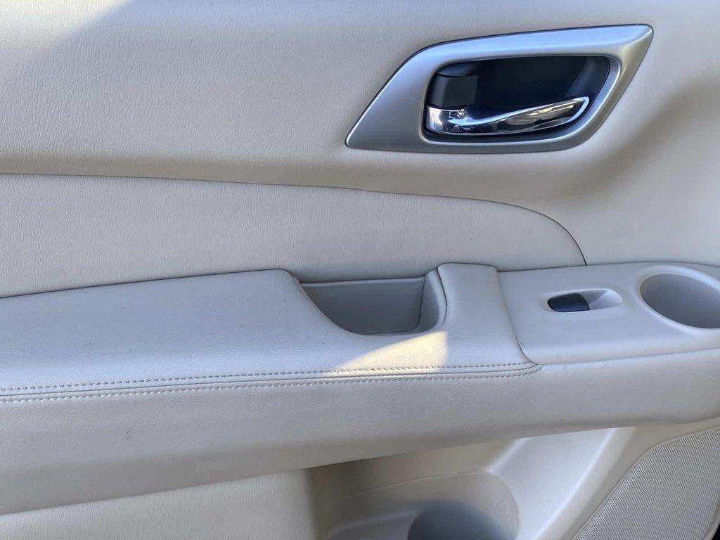 used 2020 Nissan Pathfinder car, priced at $16,754