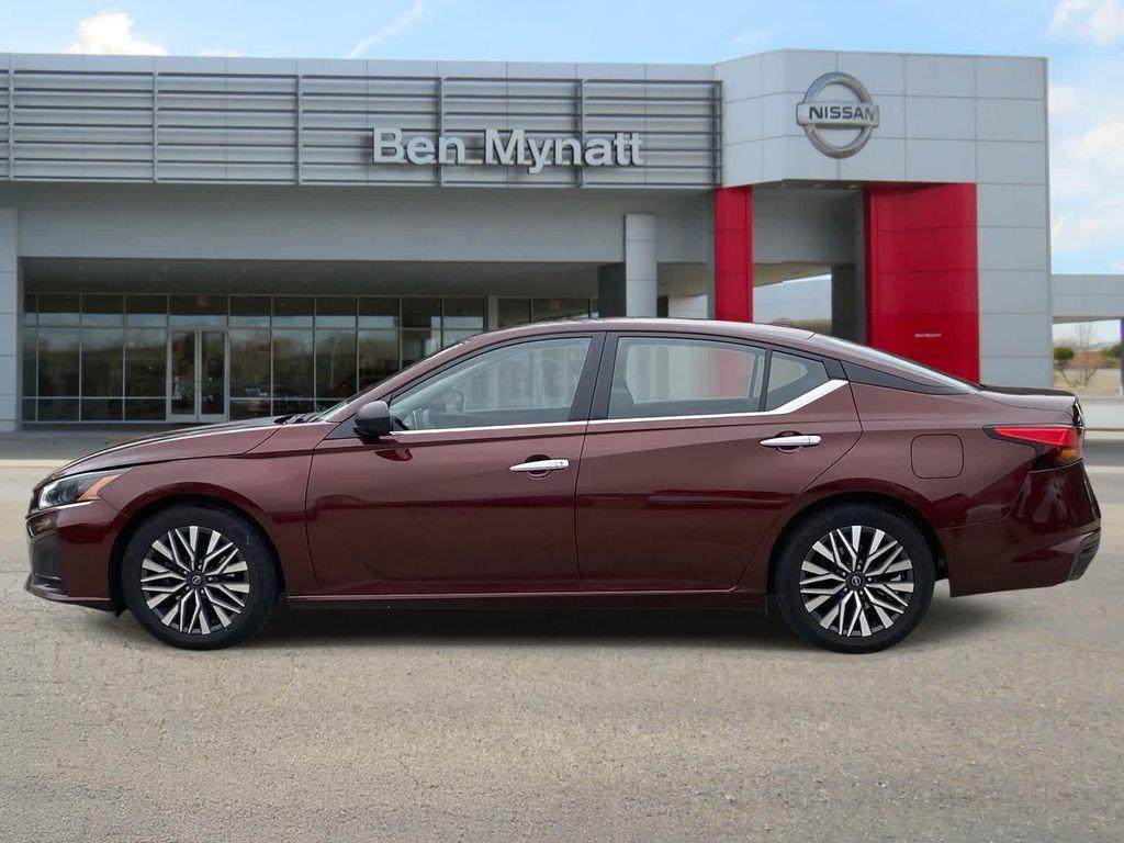 used 2024 Nissan Altima car, priced at $18,799