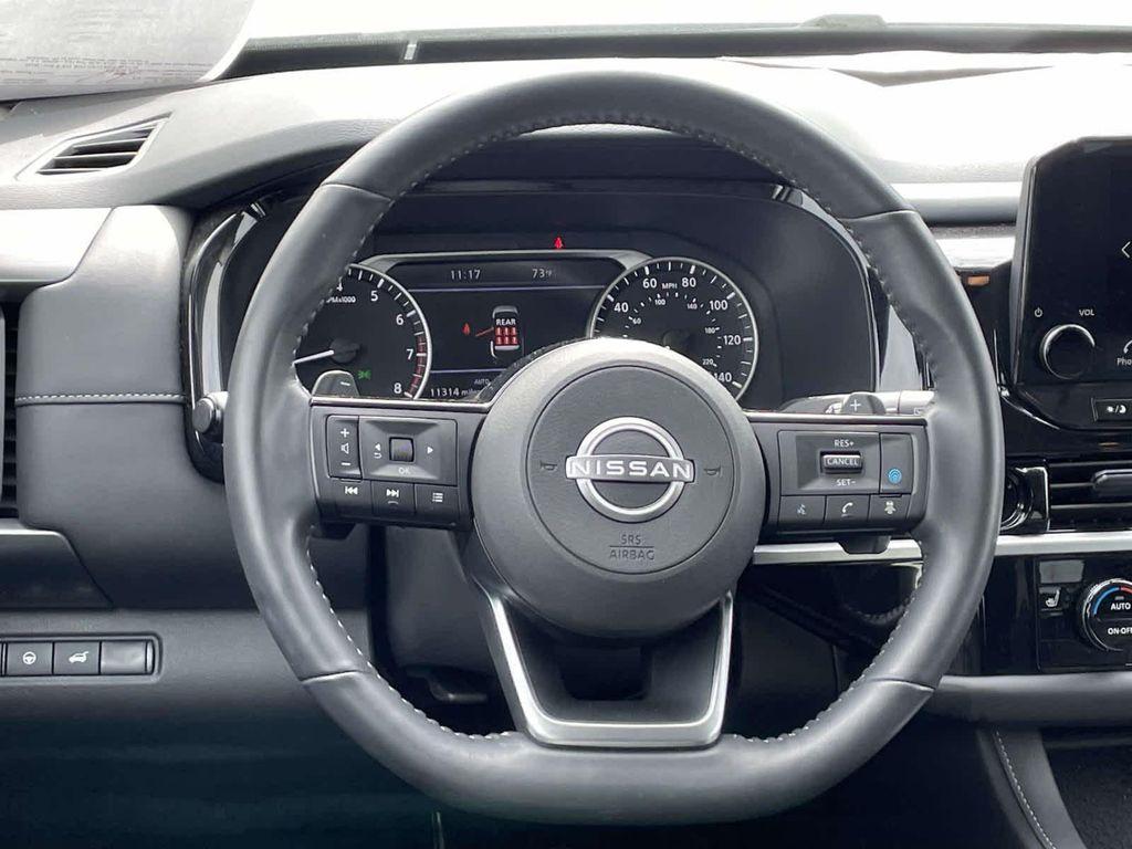 used 2025 Nissan Pathfinder car, priced at $39,999