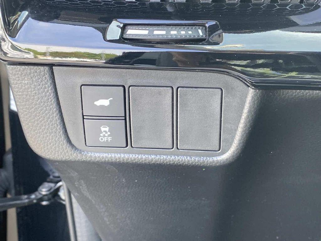 used 2025 Honda CR-V car, priced at $33,986