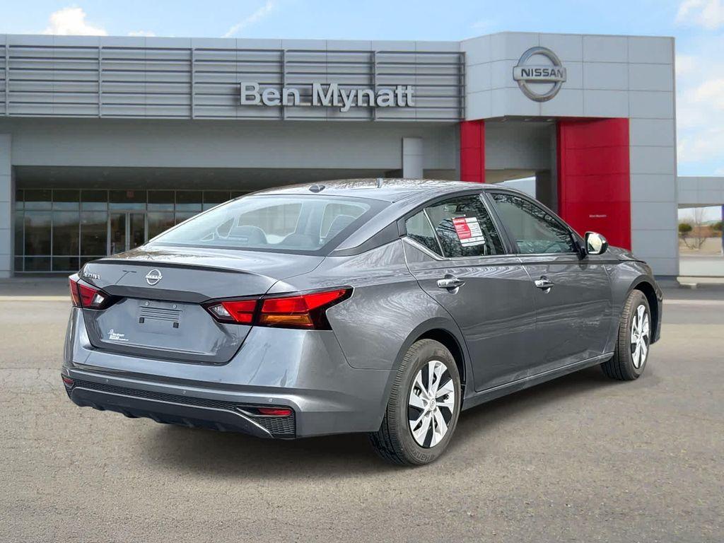used 2025 Nissan Altima car, priced at $22,499