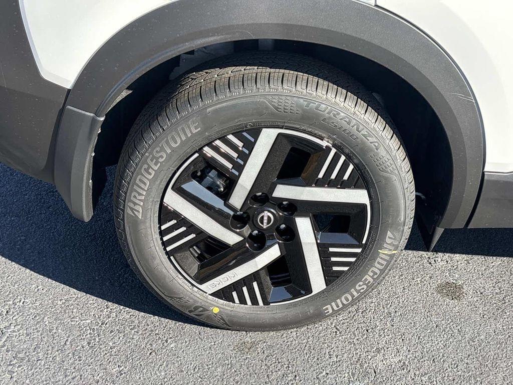 new 2026 Nissan Kicks car, priced at $25,360