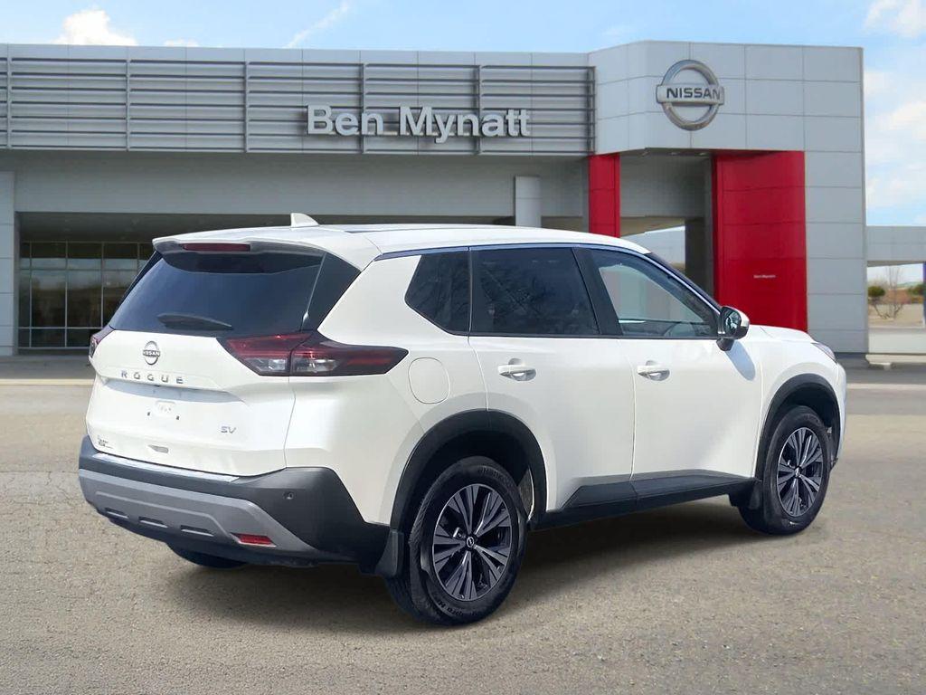 used 2022 Nissan Rogue car, priced at $18,999