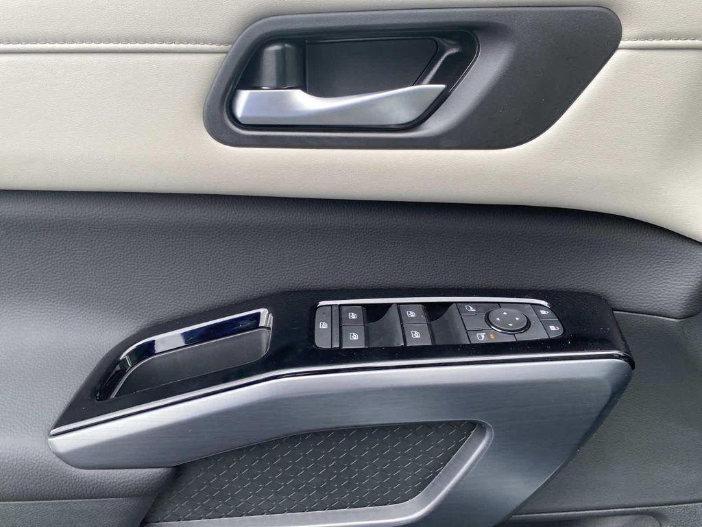 new 2026 Nissan Pathfinder car, priced at $44,542