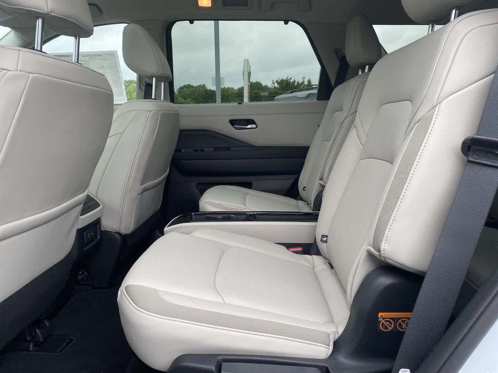 new 2026 Nissan Pathfinder car, priced at $44,542