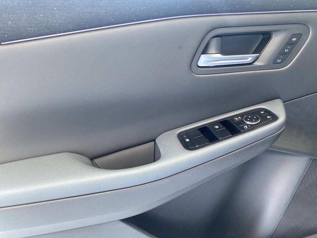 new 2026 Nissan Leaf car, priced at $40,625