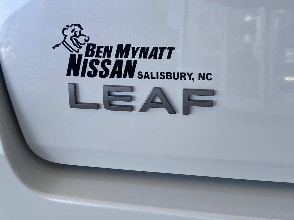 new 2026 Nissan Leaf car, priced at $40,625