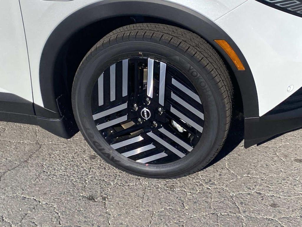 new 2026 Nissan Leaf car, priced at $36,480