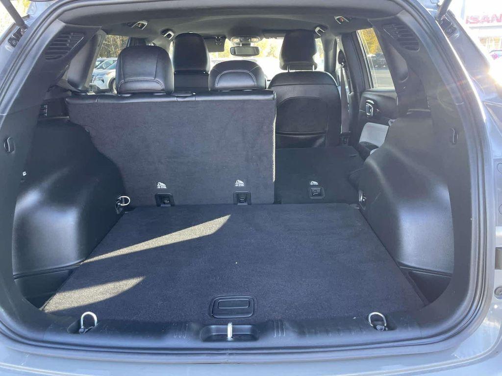 used 2024 Jeep Compass car, priced at $19,993