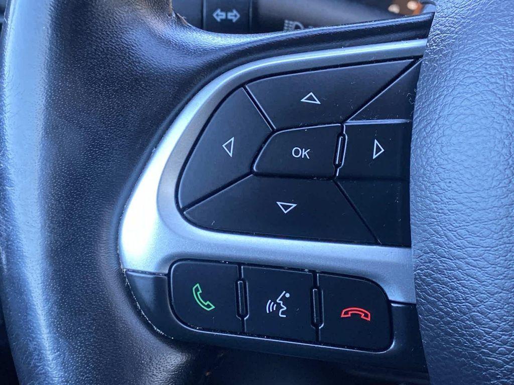 used 2020 Jeep Compass car, priced at $16,978