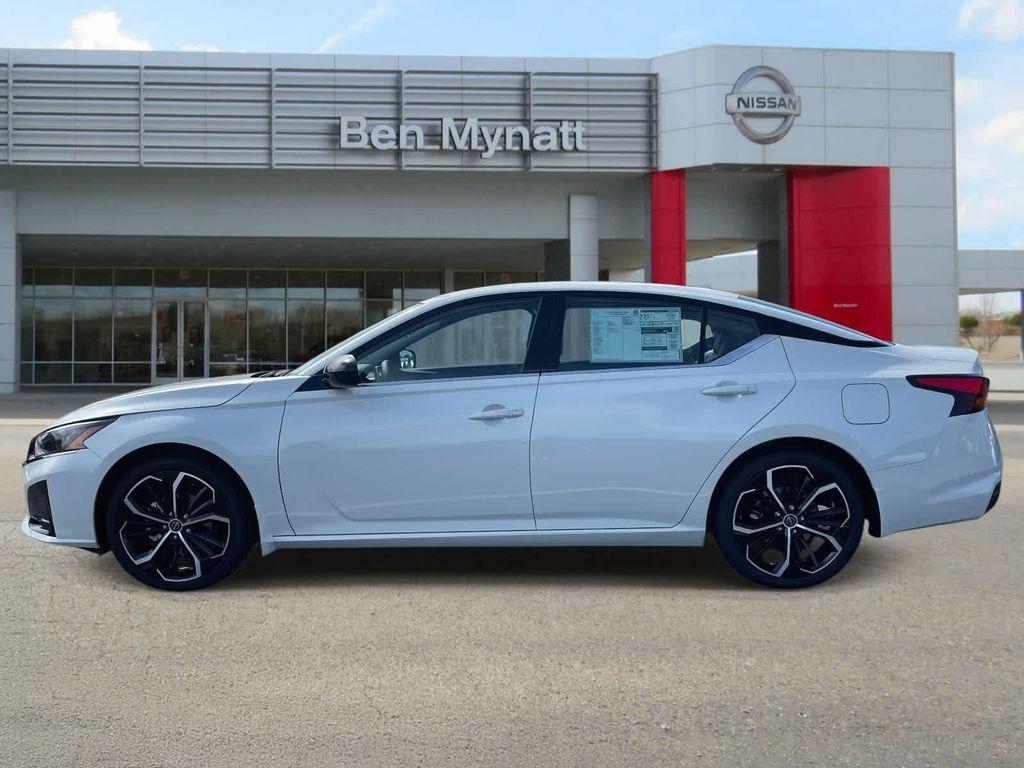 new 2025 Nissan Altima car, priced at $28,940