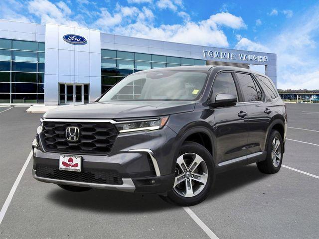 used 2023 Honda Pilot car, priced at $33,659