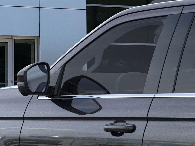 new 2025 Ford Expedition car, priced at $65,746