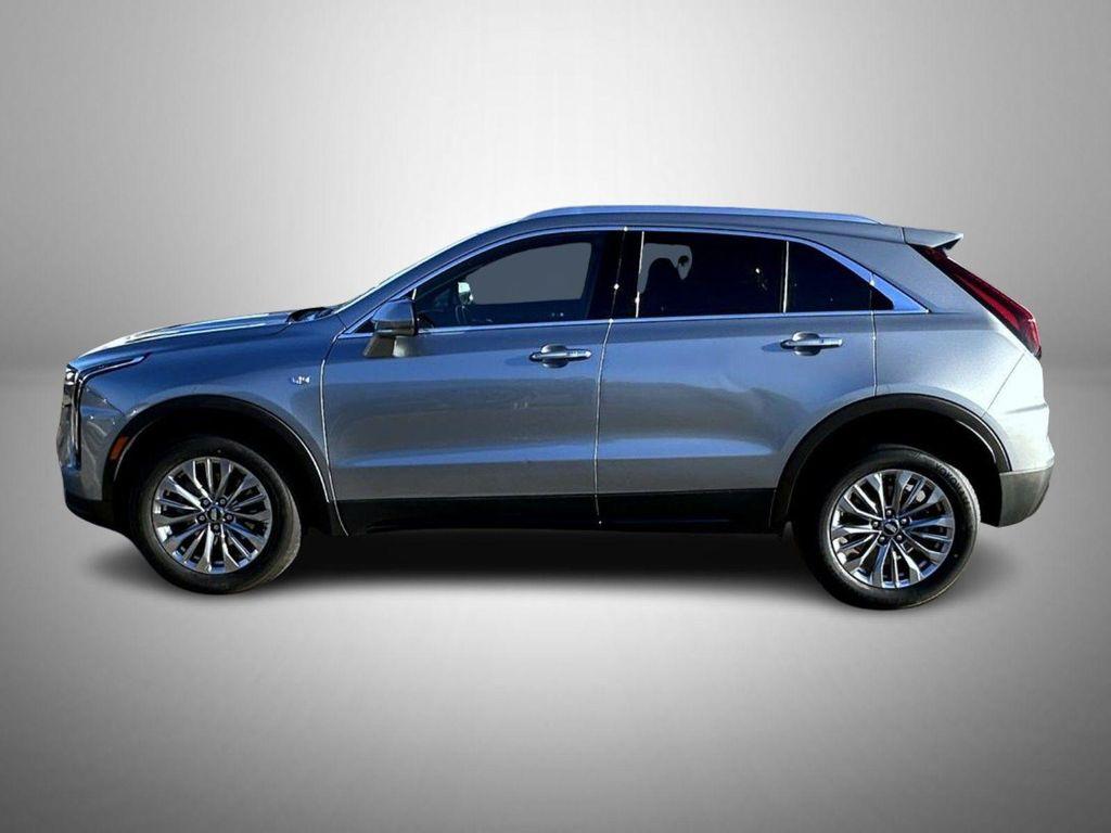 used 2024 Cadillac XT4 car, priced at $34,897