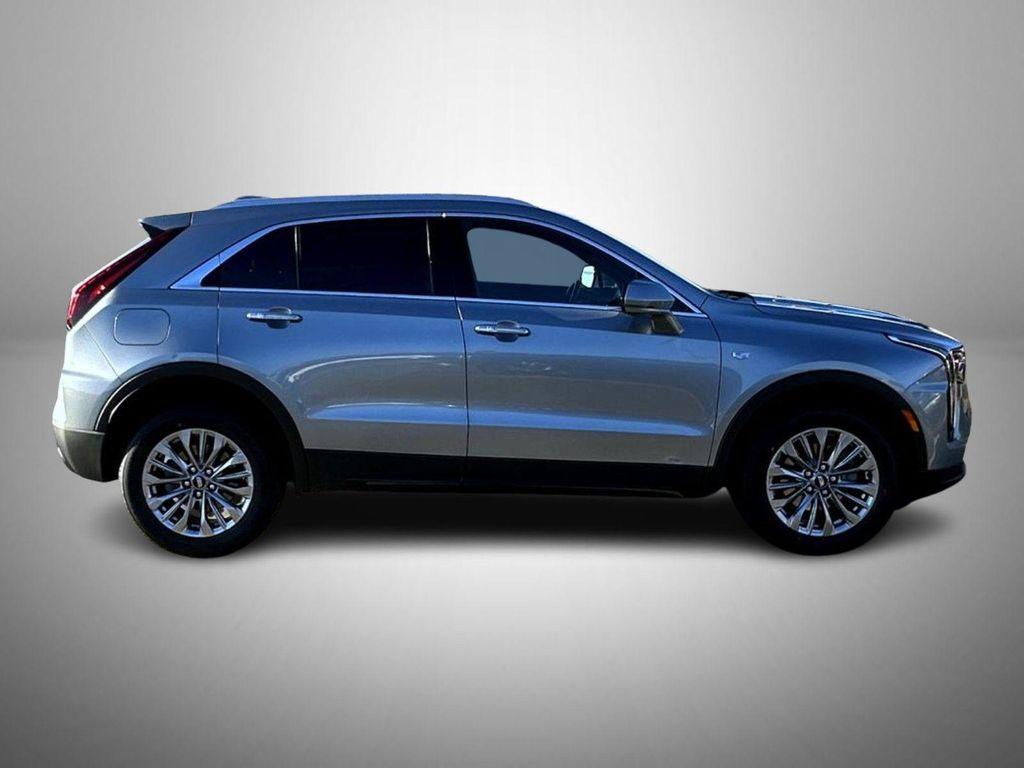 used 2024 Cadillac XT4 car, priced at $34,897
