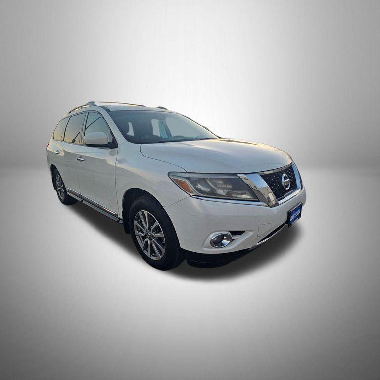 used 2015 Nissan Pathfinder car, priced at $9,886