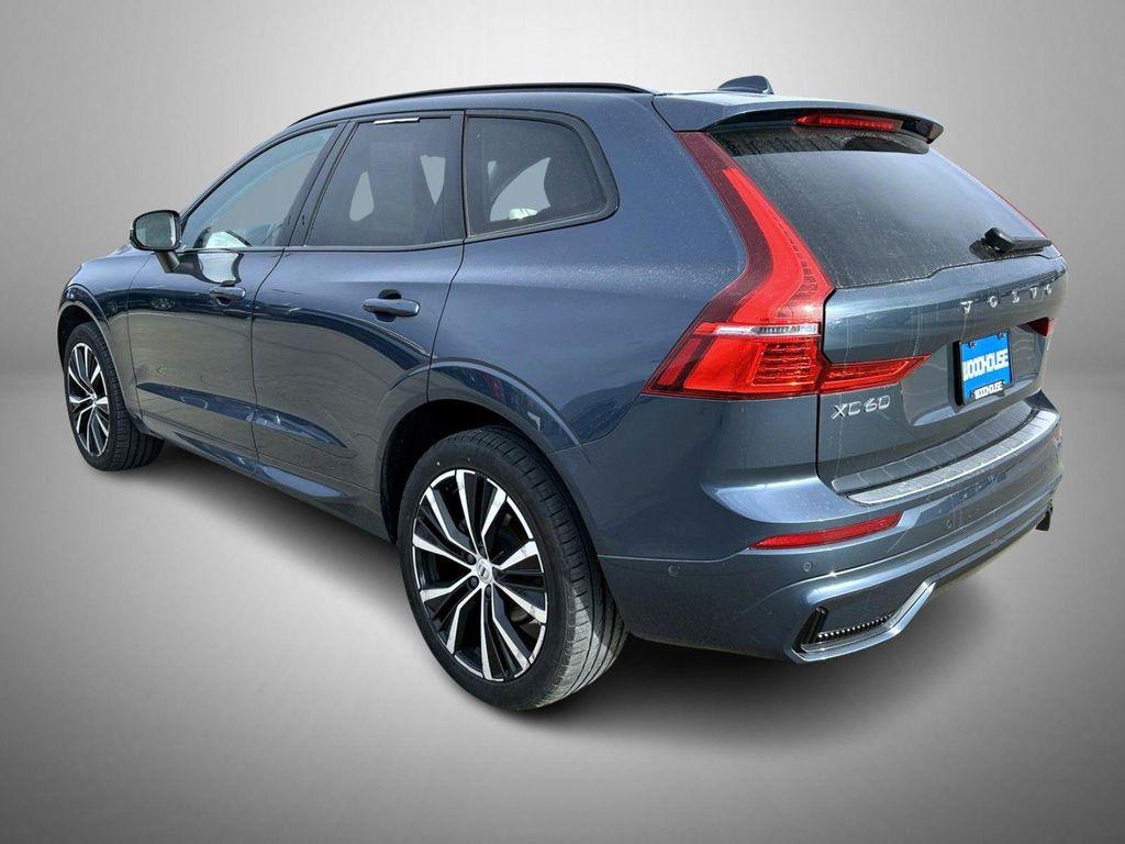 used 2023 Volvo XC60 car, priced at $29,995