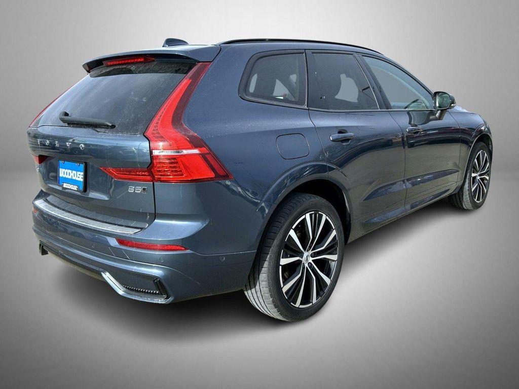 used 2023 Volvo XC60 car, priced at $29,995