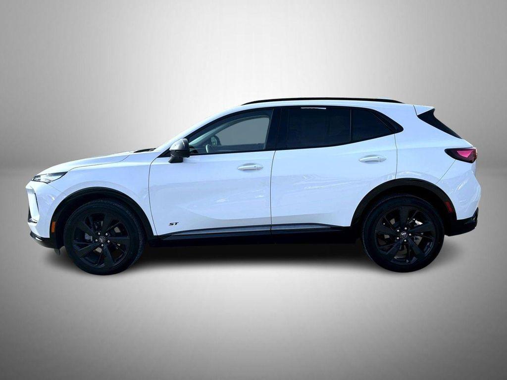 used 2025 Buick Envision car, priced at $29,995