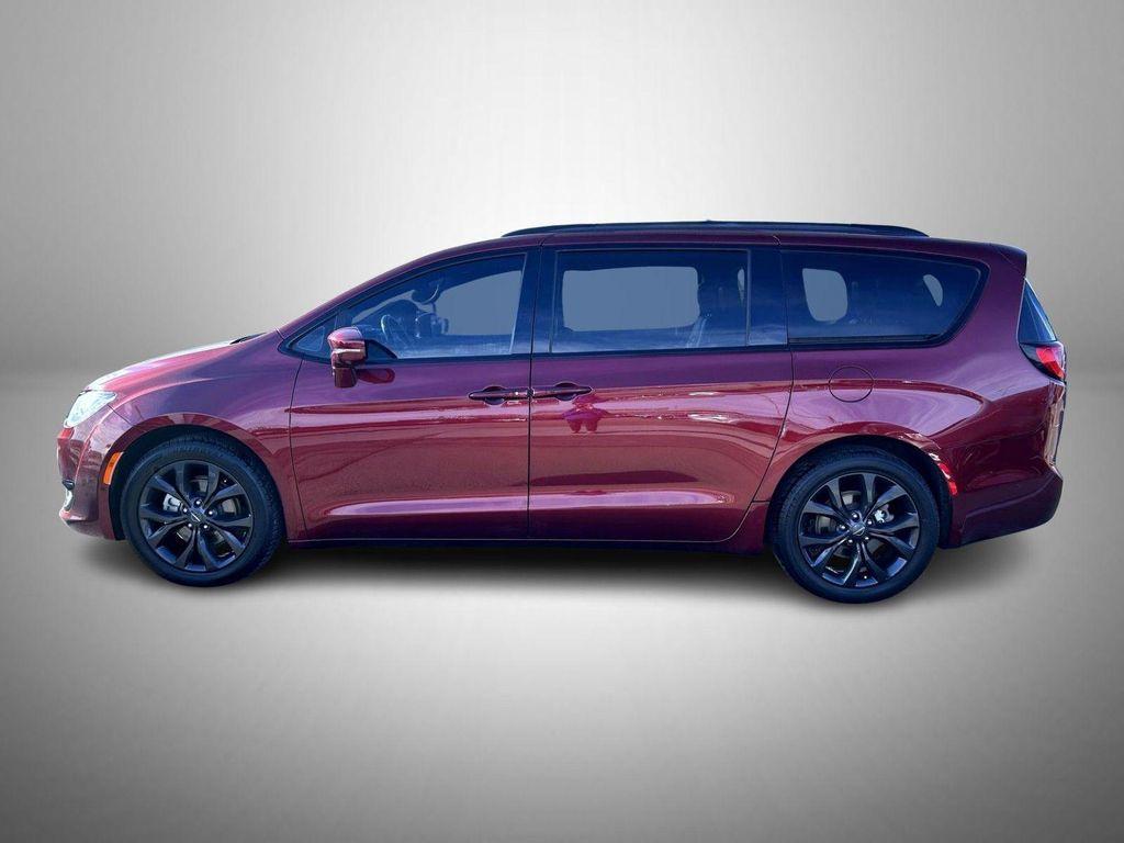 used 2020 Chrysler Pacifica car, priced at $22,245