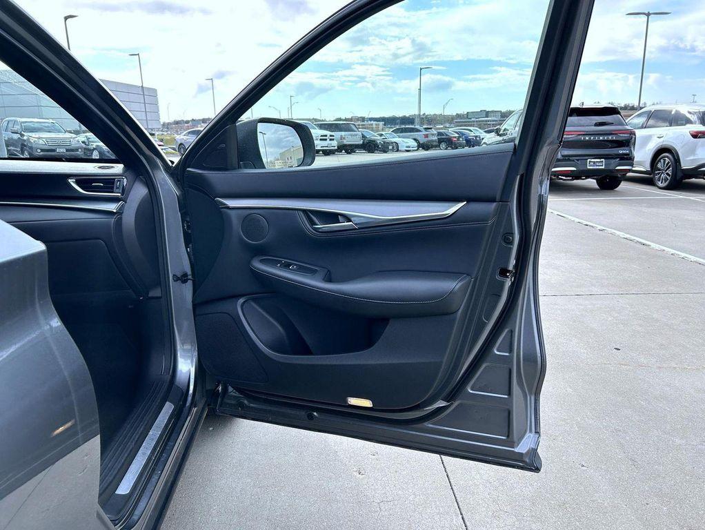 used 2023 INFINITI QX55 car, priced at $33,398