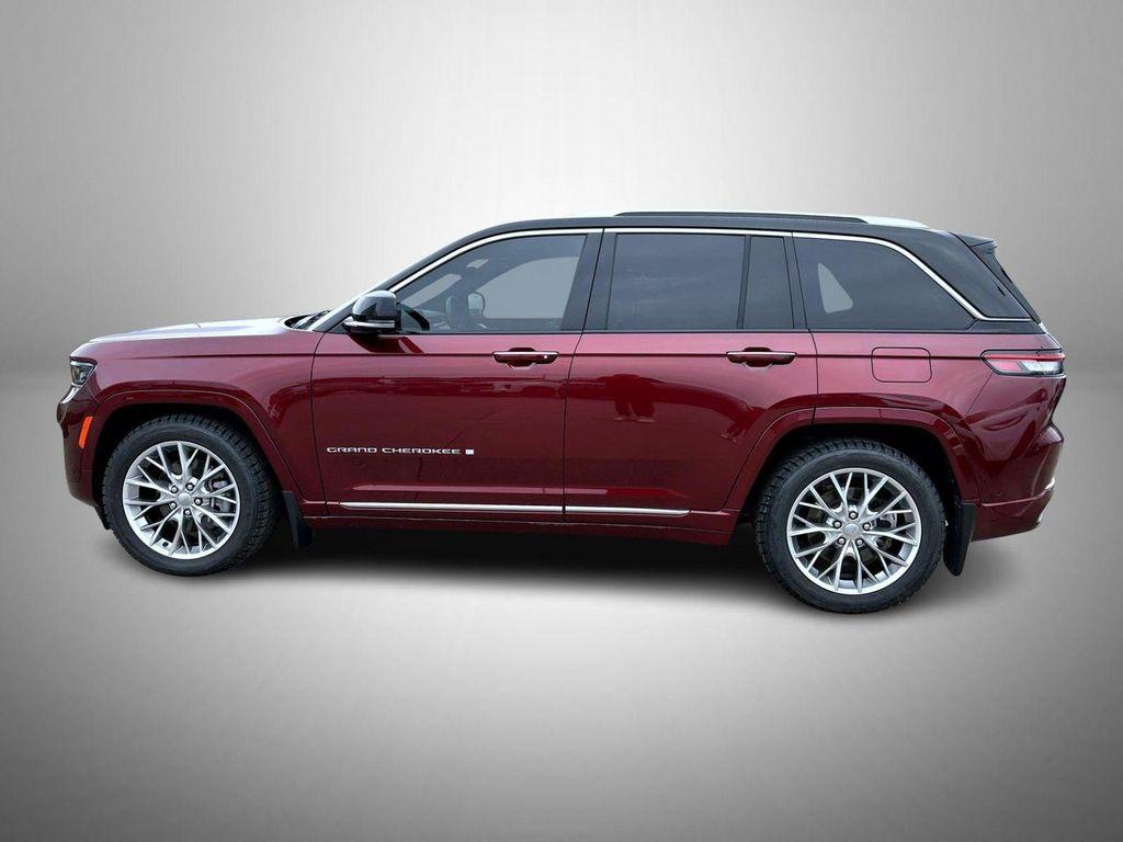 used 2022 Jeep Grand Cherokee car, priced at $44,893