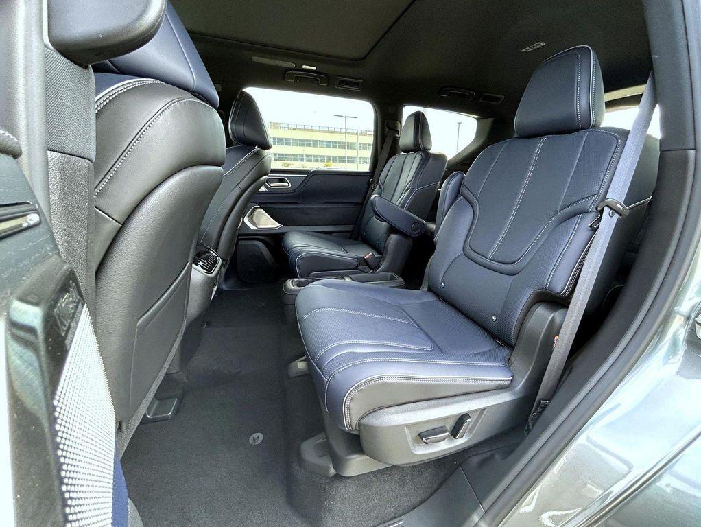 new 2026 INFINITI QX80 car, priced at $99,375