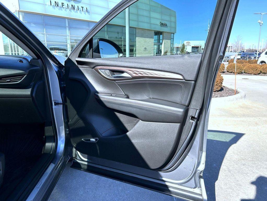 used 2021 Buick Envision car, priced at $23,404