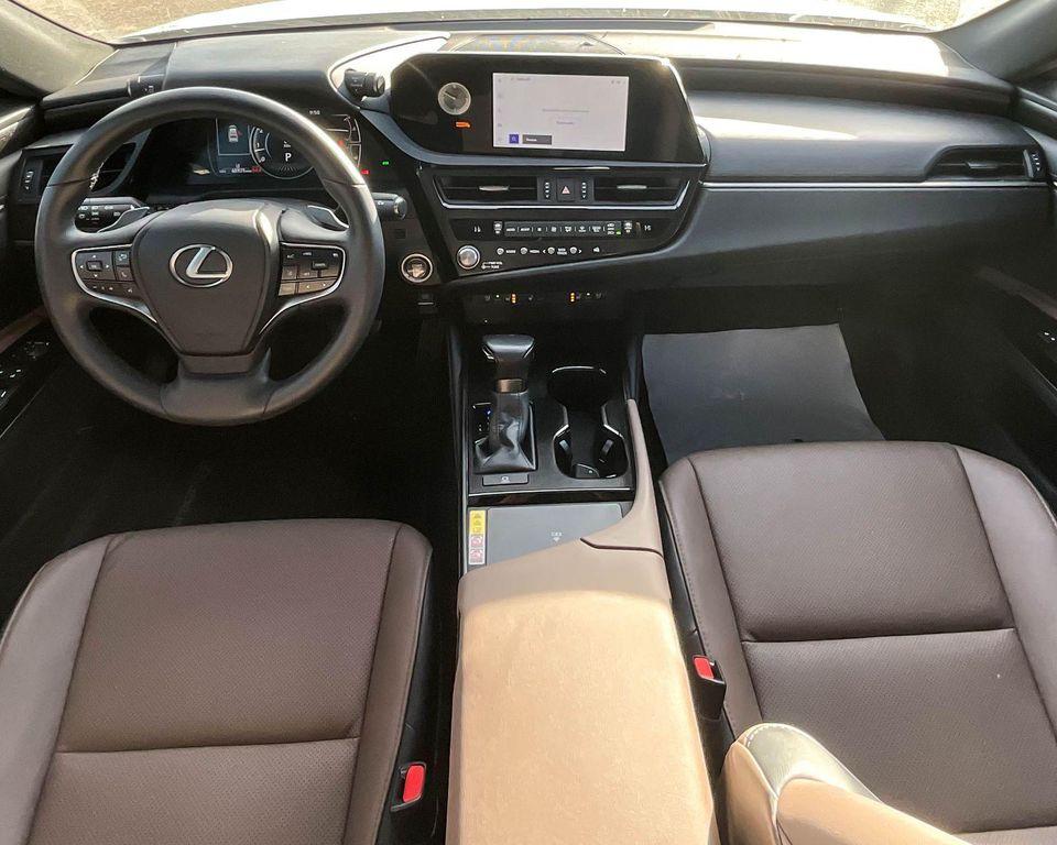 used 2023 Lexus ES 350 car, priced at $31,369