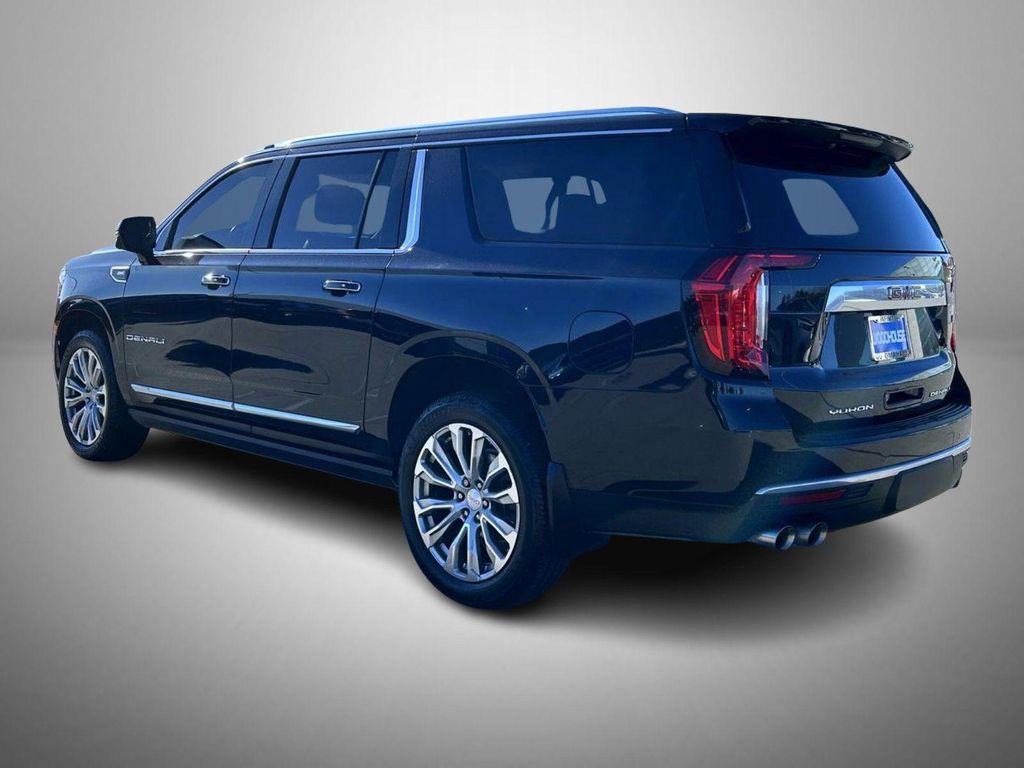 used 2022 GMC Yukon XL car, priced at $52,995