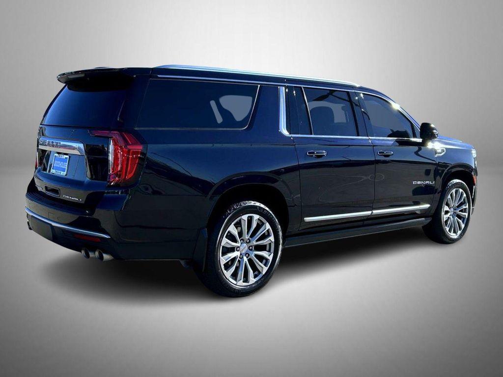 used 2022 GMC Yukon XL car, priced at $52,995