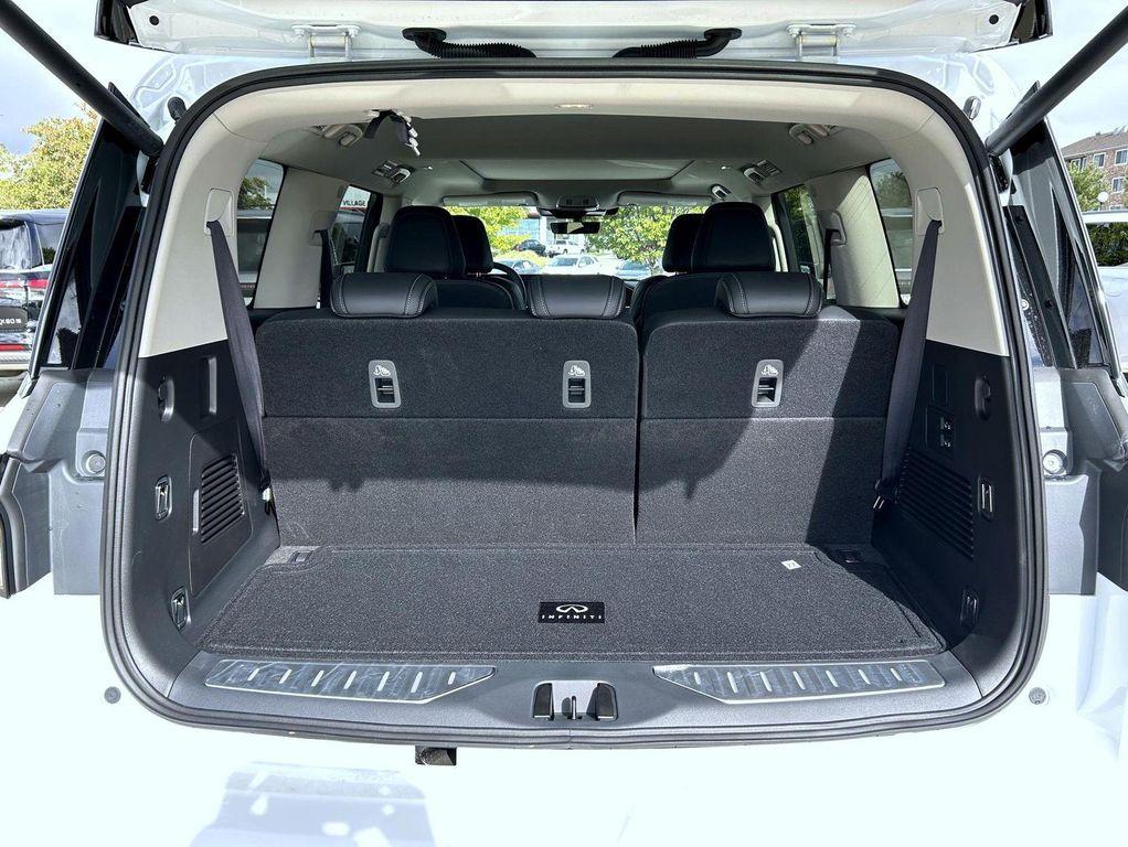 new 2026 INFINITI QX80 car, priced at $83,159
