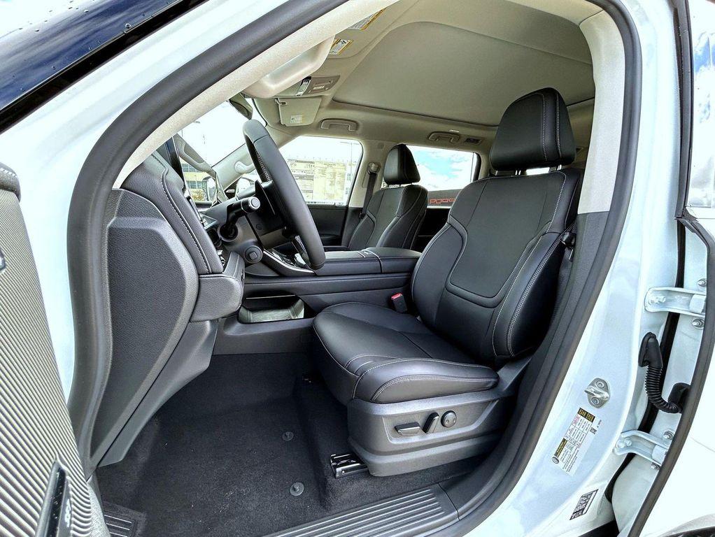 new 2026 INFINITI QX80 car, priced at $83,159